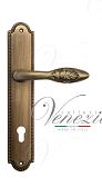 Дверная ручка Venezia на планке PL98 мод. Casanova (мат. бронза) под цилиндр